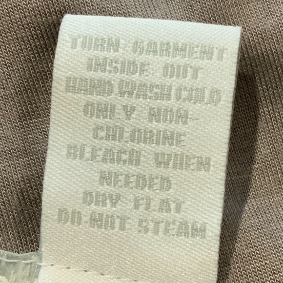 Design History Draped Top - size 2X - Picture 8 of 8